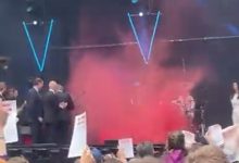 Photo of В премьеров Польши и Нидерландов бросили дымовую шашку
