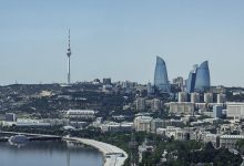 Photo of Азербайджанская община обвинила Баку в разрушении отношений с Москвой