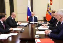Photo of Путин оставил Мишустина и Собянина на закрытый разговор