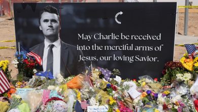 Photo of Сдал отец: что известно о задержании подозреваемого в убийстве Чарли Кирка