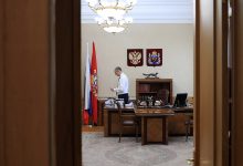 Photo of Политологи назвали семь губернаторов в «красной зоне»