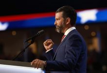 Photo of NYT рассказала о заказах Пентагона у связанной с сыном Трампа компании