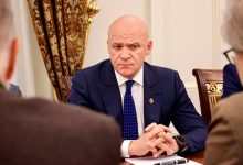 Photo of Лишенного гражданства экс-мэра обвинили по делу о жертвах потопа в Одессе