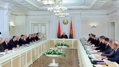 Photo of Лукашенко объяснил пользу разговоров по городскому телефону