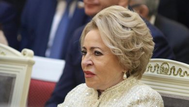 Photo of Матвиенко назвала порочным, что работники «вдруг все стали самозанятыми»