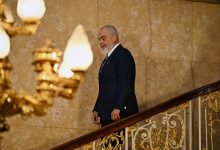Photo of Албанский премьер сталинизмом объяснил отсутствие контактов с Россией