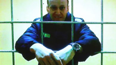 Photo of На лидера «Яблока» составили протокол за фото Навального